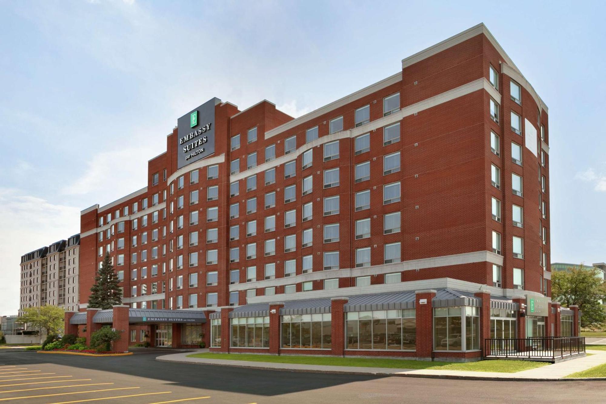 Embassy Suites By Hilton Montreal Airport Pointe-Claire Εξωτερικό φωτογραφία