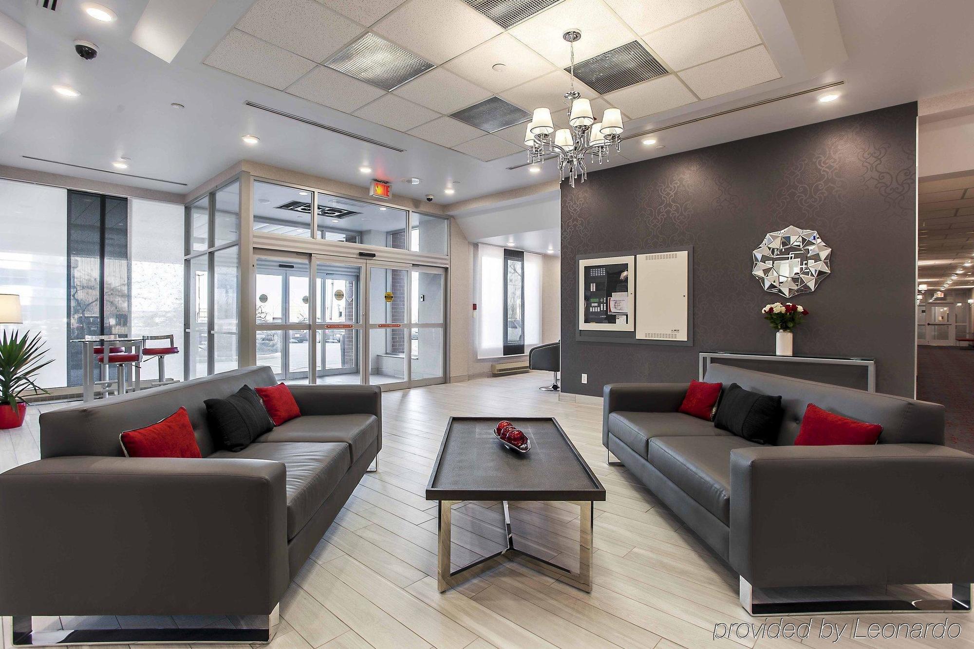 Embassy Suites By Hilton Montreal Airport Pointe-Claire Εξωτερικό φωτογραφία