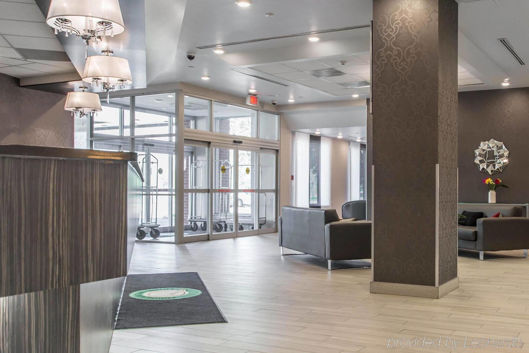 Embassy Suites By Hilton Montreal Airport Pointe-Claire Εξωτερικό φωτογραφία