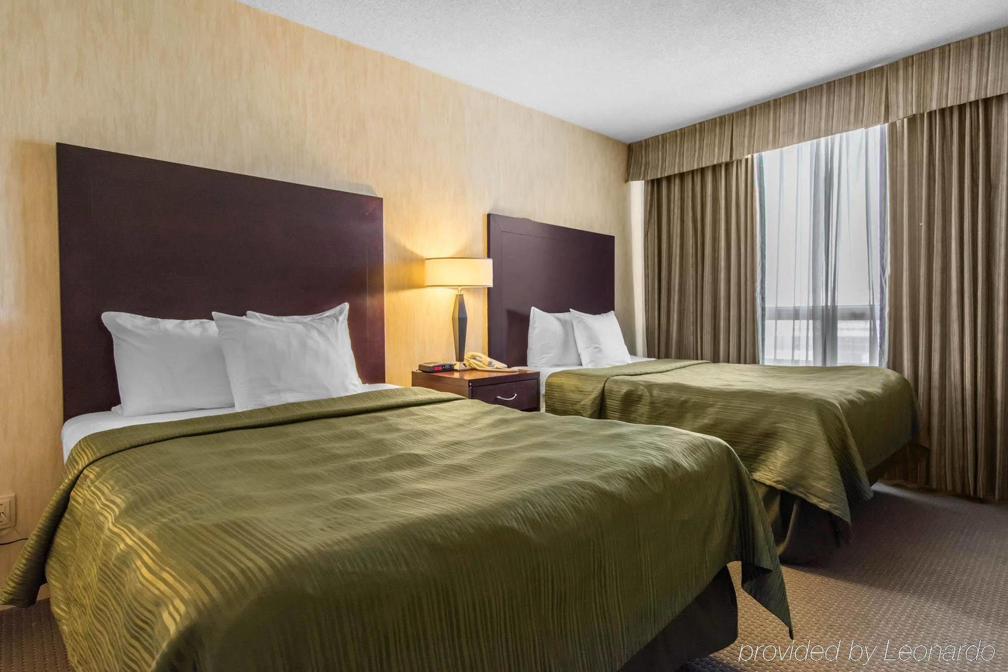 Embassy Suites By Hilton Montreal Airport Pointe-Claire Εξωτερικό φωτογραφία