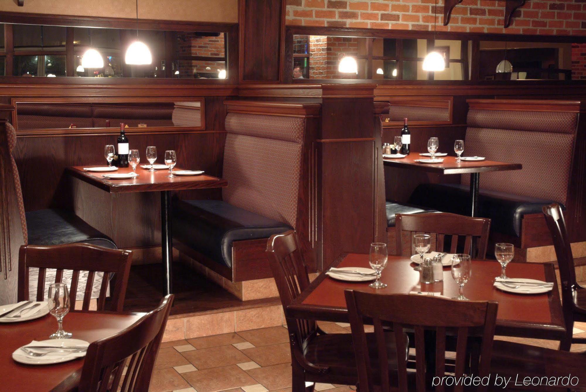 Embassy Suites By Hilton Montreal Airport Pointe-Claire Εστιατόριο φωτογραφία